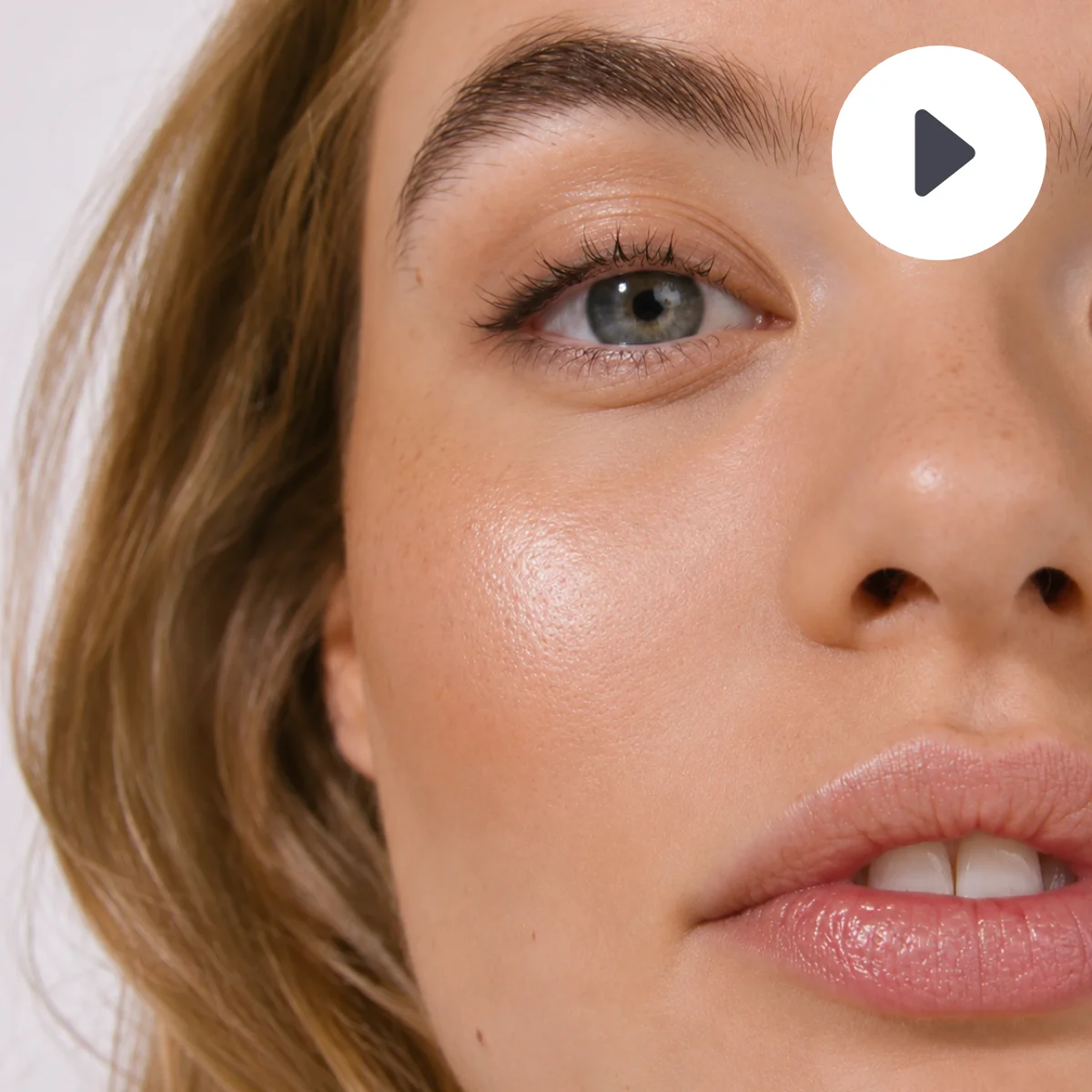 Video DR. HAUSCHKA Lip to Cheek Multifunkčná lícenka v tyčinke